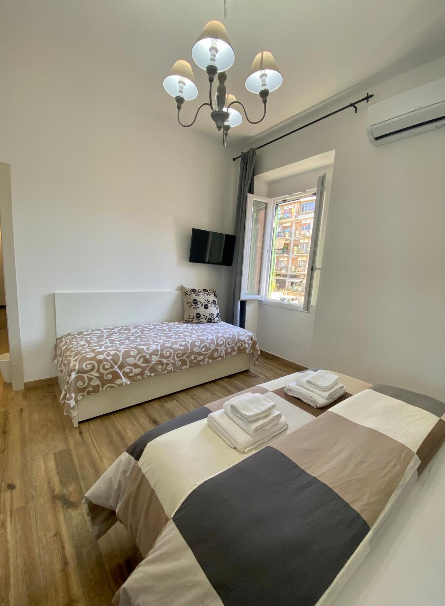 Menasihome Рим Екстериор снимка